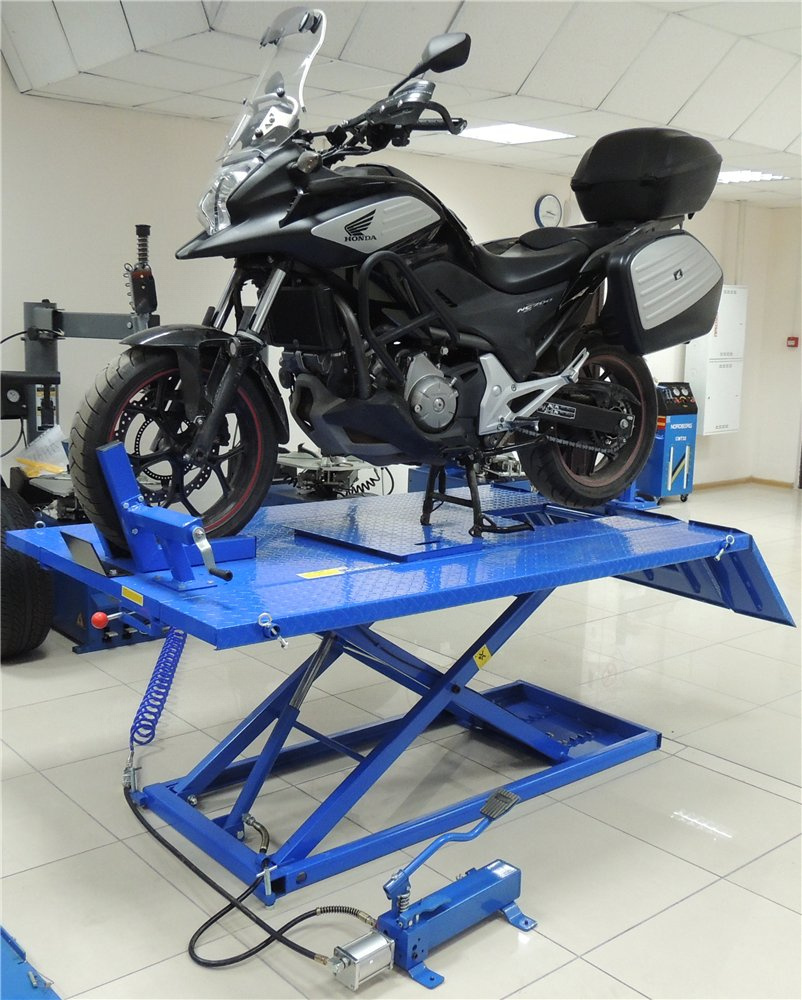 Подъемник для квадроциклов, 680 кг NORDBERG N4M4